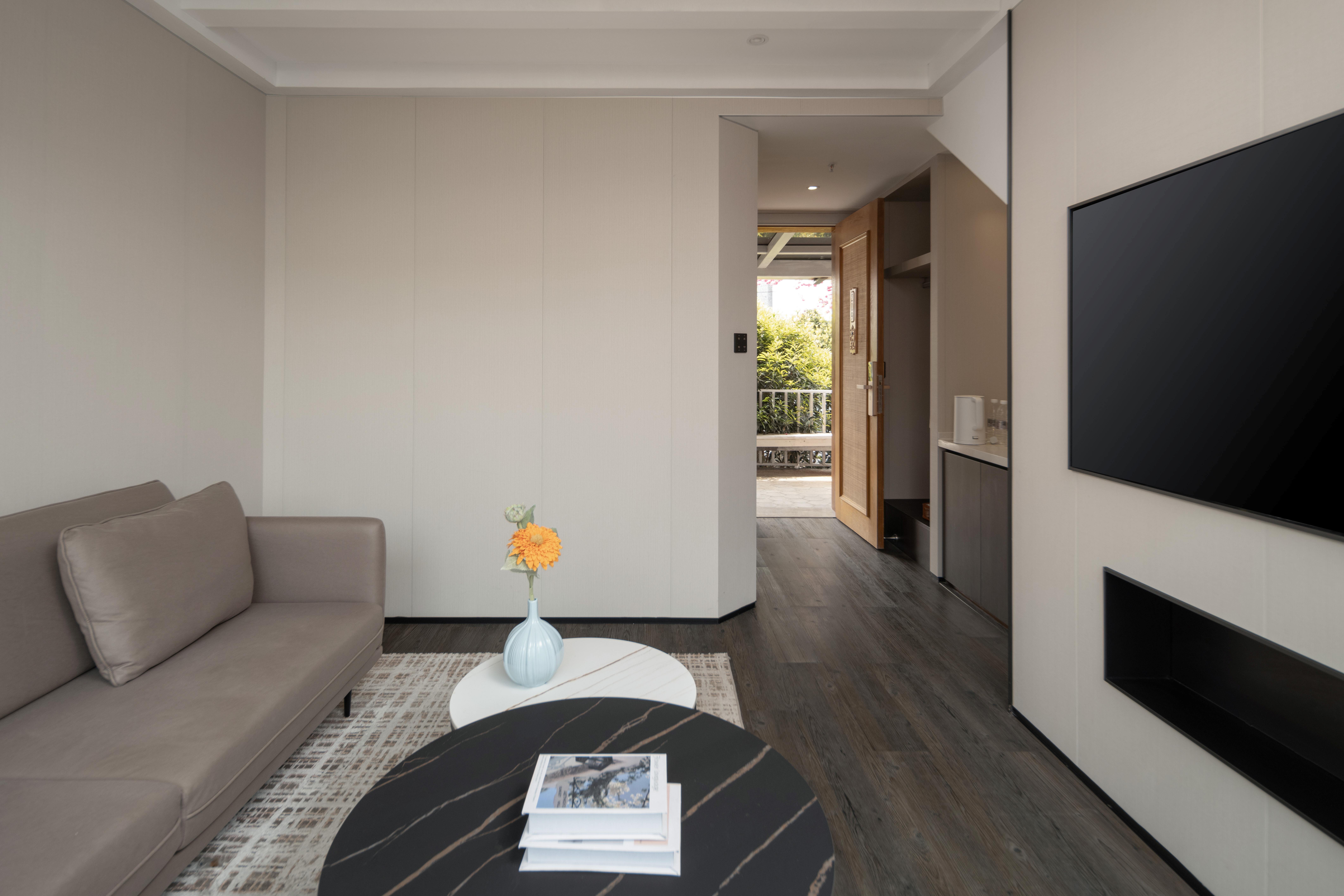 复式双床家庭房